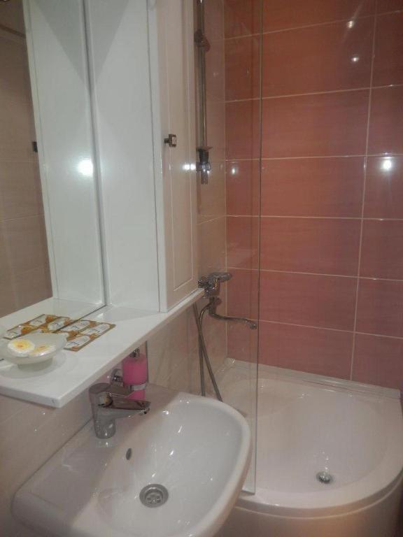 Sanata Hotel Tbilisi Ngoại thất bức ảnh